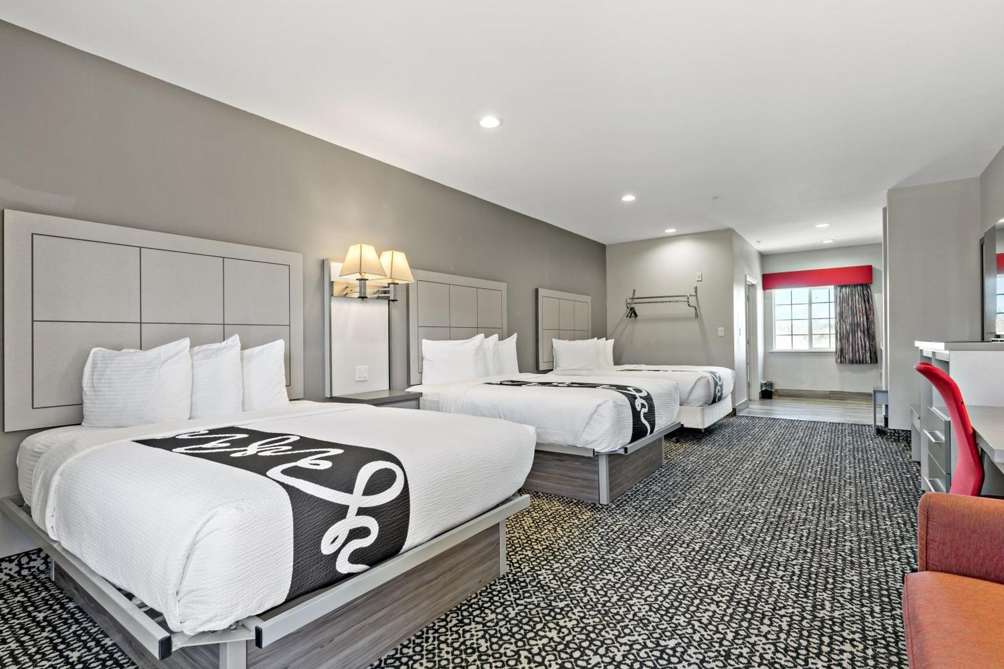 Paris Inn & Suites Экстерьер фото