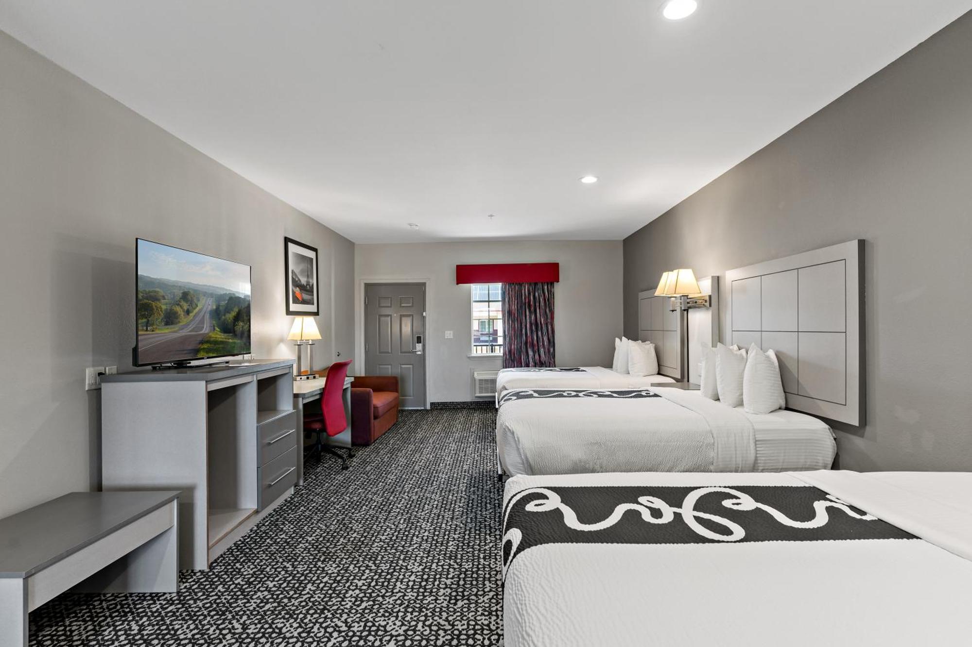 Paris Inn & Suites Экстерьер фото