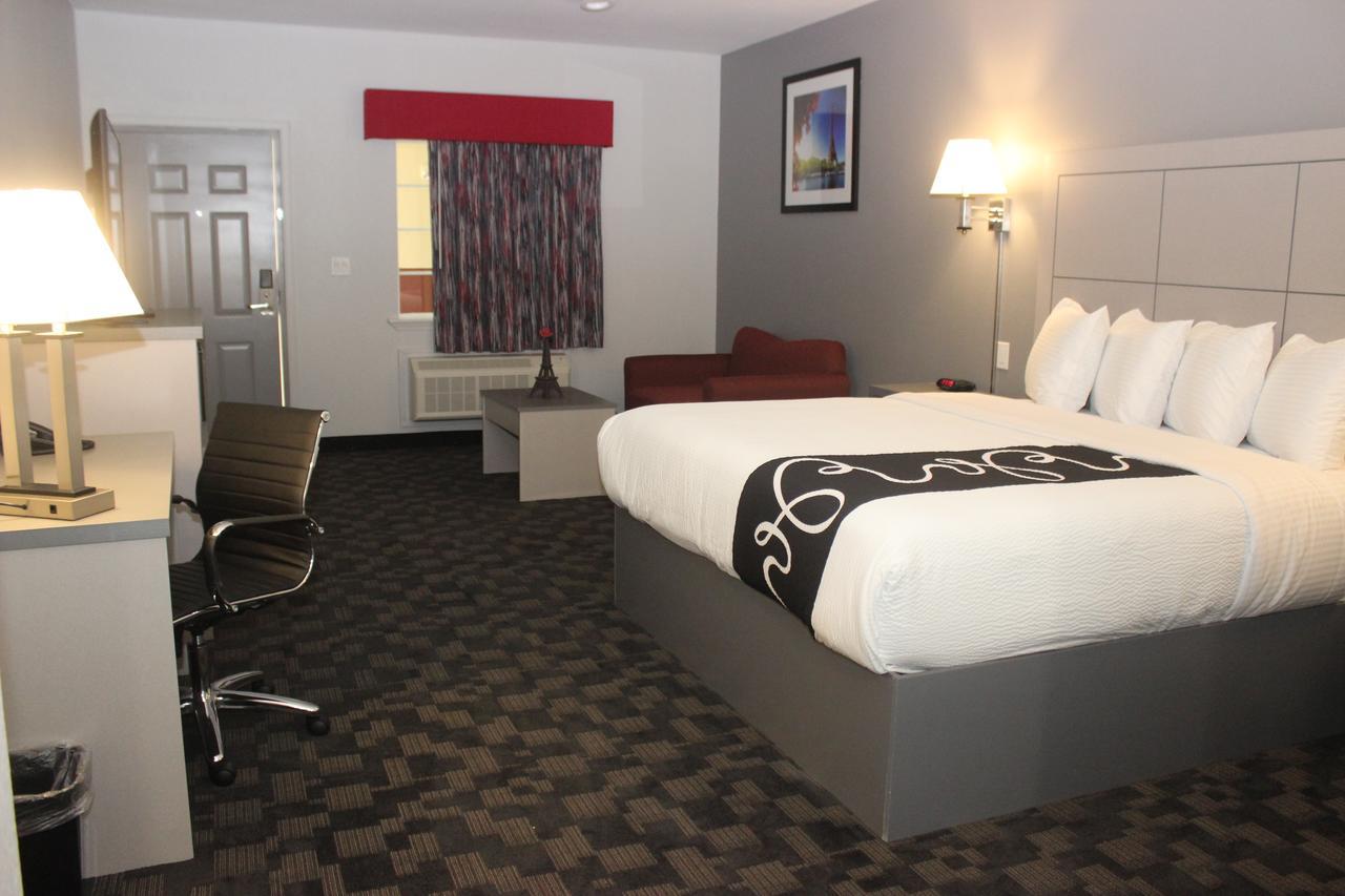 Paris Inn & Suites Экстерьер фото