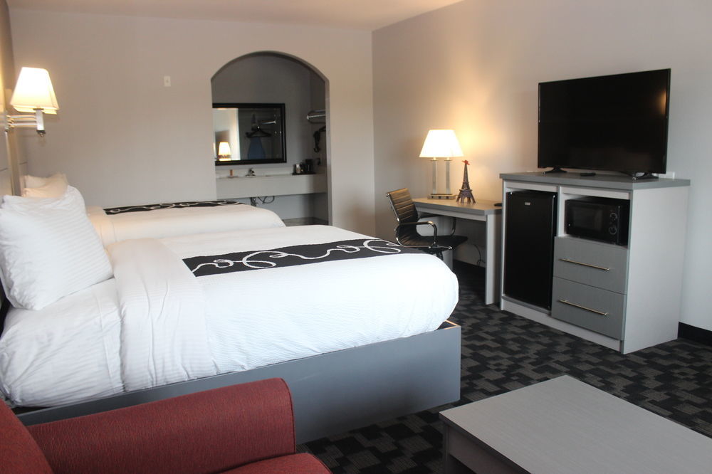 Paris Inn & Suites Экстерьер фото